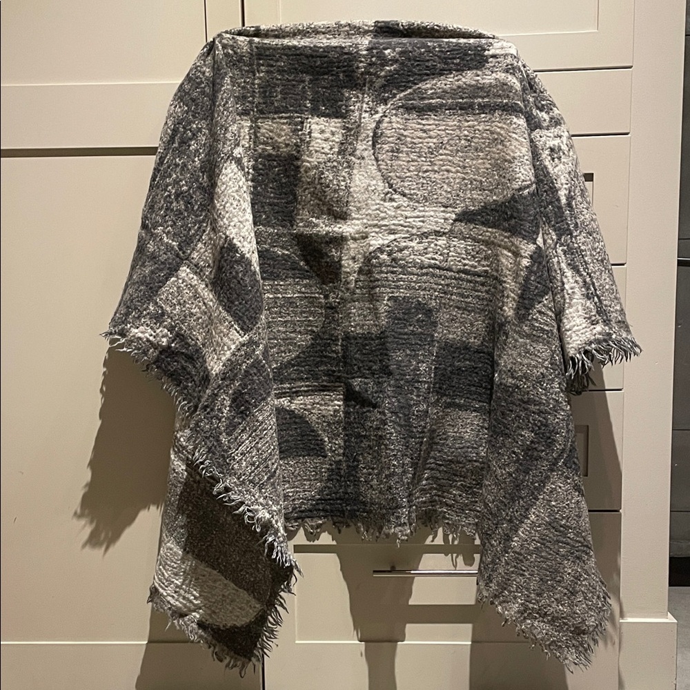 Wilfred Wool Scarf